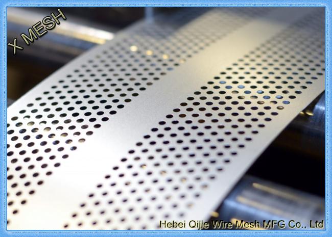 Stainless Steel 304 Perforated Sheet in Coils, Inner Diameter: 430mm
